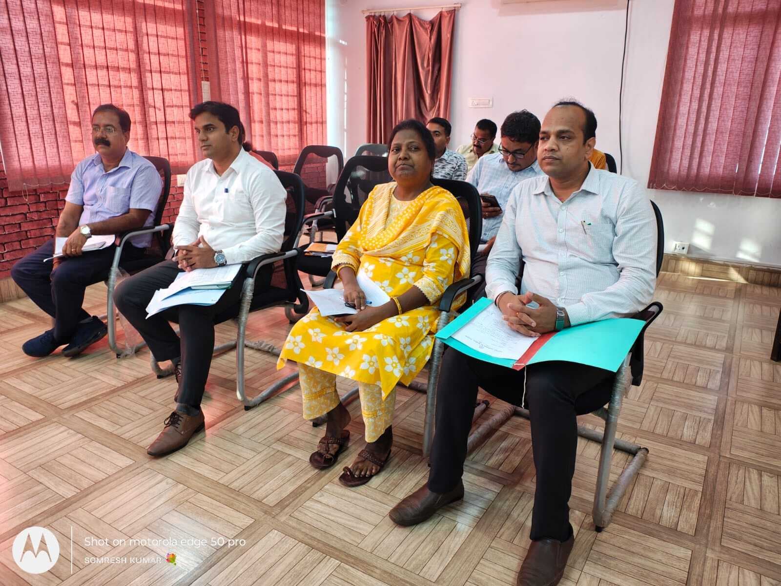 राष्ट्रीय लोक अदालत 13 को, लोगों को करें जागरूक : डीसी