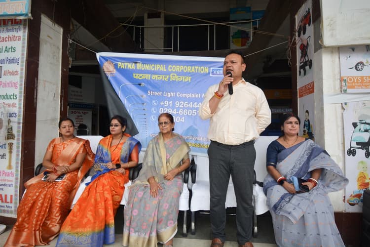 शहर में त्योहार से पहले स्ट्रीट लाइटें होंगी दुरुस्त, 40 टीमें लगीं