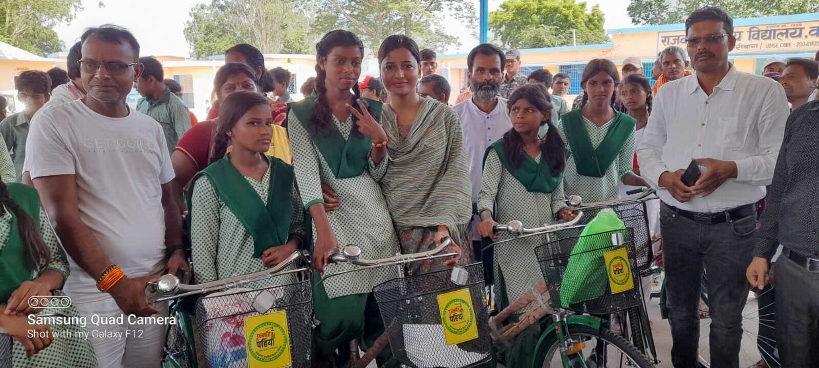 विद्यार्थियों के सपनों को राज्य सरकार करेगी पूरी : अंबा प्रसाद