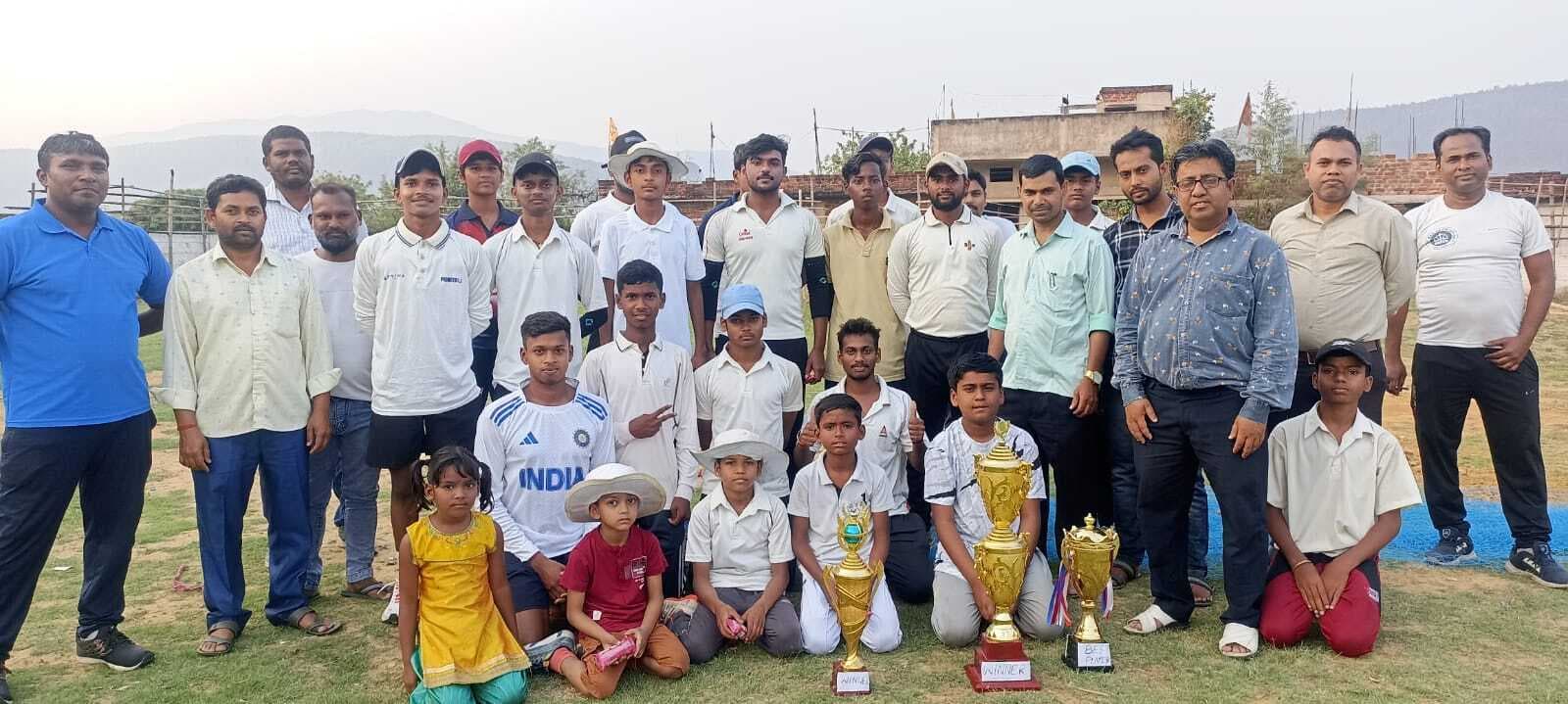 एपीआर नायर मेमो ट्रॉफी के विजेता हुए सम्मानित