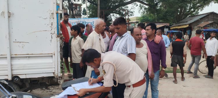 सोनवर्षा में अज्ञात वाहन के ठोकर से बुजुर्ग महिला की मौत