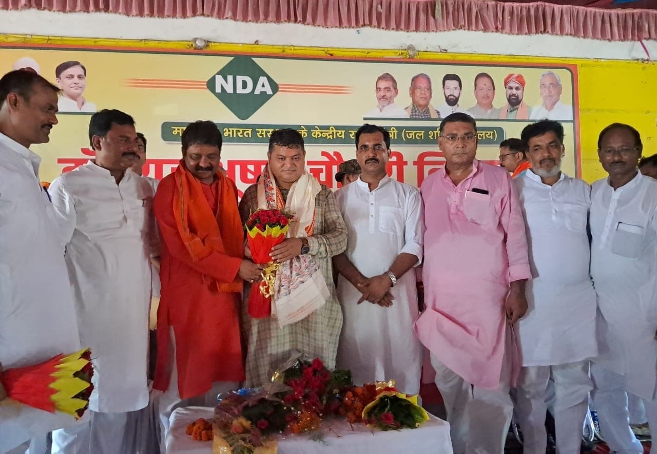 फ्लड कंट्रोल के लिए बनाई जा रही कार्ययोजना, जल्द मिलेगा लाभ : डाॅ. राजभूषण निषाद