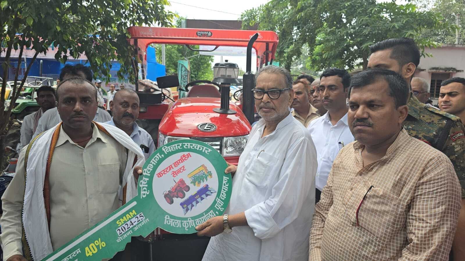 नयी पीढ़ी को कृषि तकनीक अपनाने की आवश्यकता