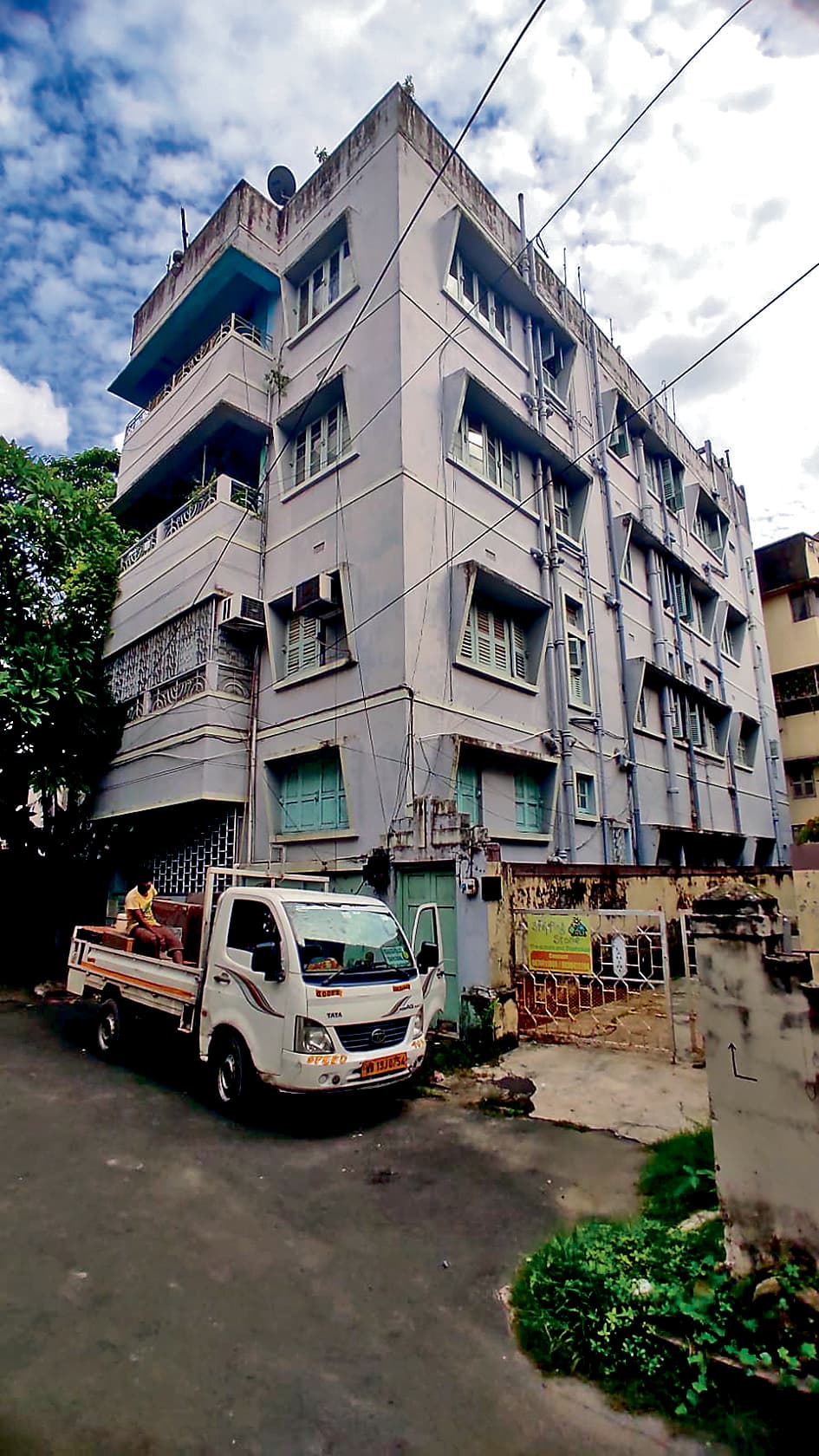 ओएमआर शीट मामले में कई जगहों पर सीबीआइ के छापे