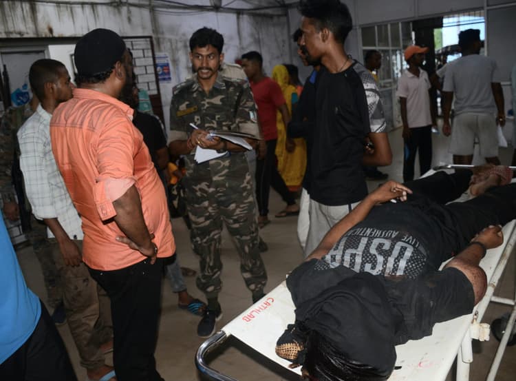 वासेपुर के गैंगस्टर फहीम खान के भांजे की हत्या कर शव रेलवे ट्रैक के किनारे फेंका