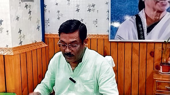 ''''सरकारी जमीन से अतिक्रमण हटाने पर जान को है खतरा''''