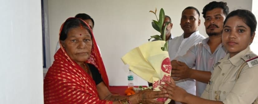 विनोद प्रगतिशील फाउंडेशन प्रधान कार्यालय का उदघाटन