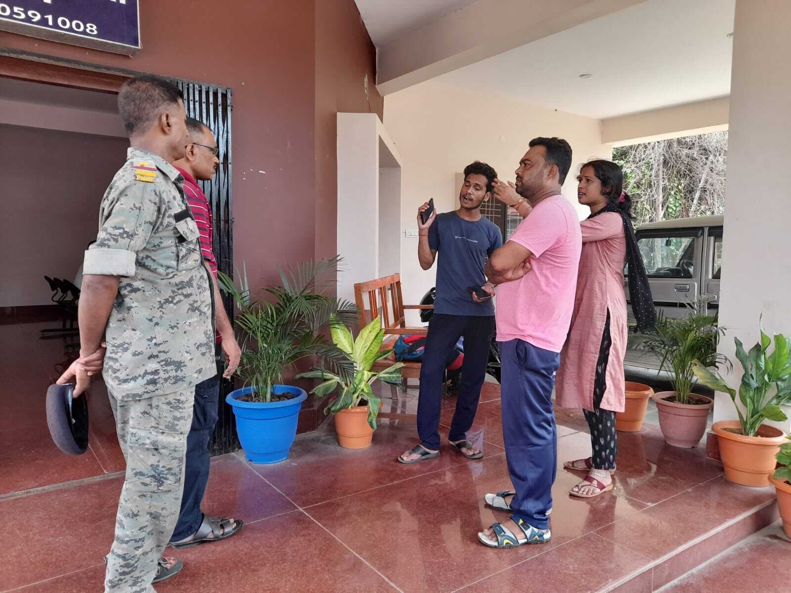 बच्चे के अभिभावक ने छात्र को पीटा, मामला पहुंचा नगर थाना