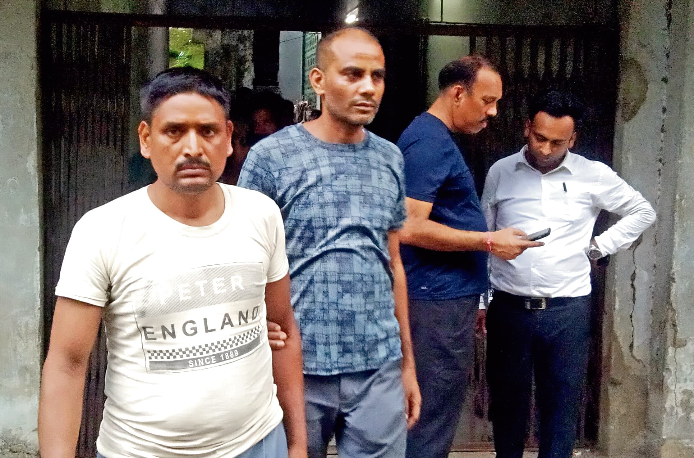 बांका में भाई की हत्या के बाद दुर्गापुर में छिपा था वारंटी, चढ़ा बिहार एसटीएफ के हत्थे