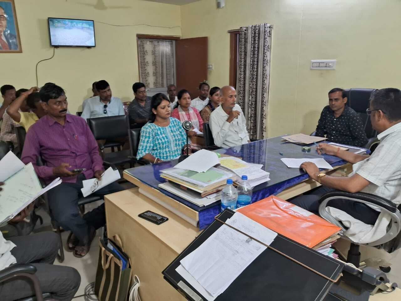 सूची में मतदाताओं का नाम 24 जुलाई तक जोड़ें : बीडीओ