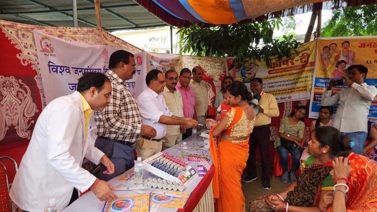 परिवार को रखें संतुलित,  रहें खुशहाल : सिविल सर्जन