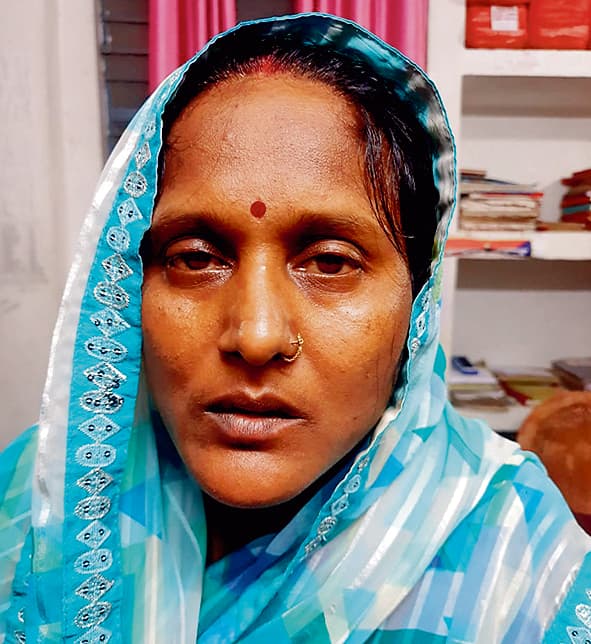 डोमजूर ज्वेलरी शोरूम लूटकांड में गिरफ्तार आरोपी चाची तीन माह तक थी आसनसोल में