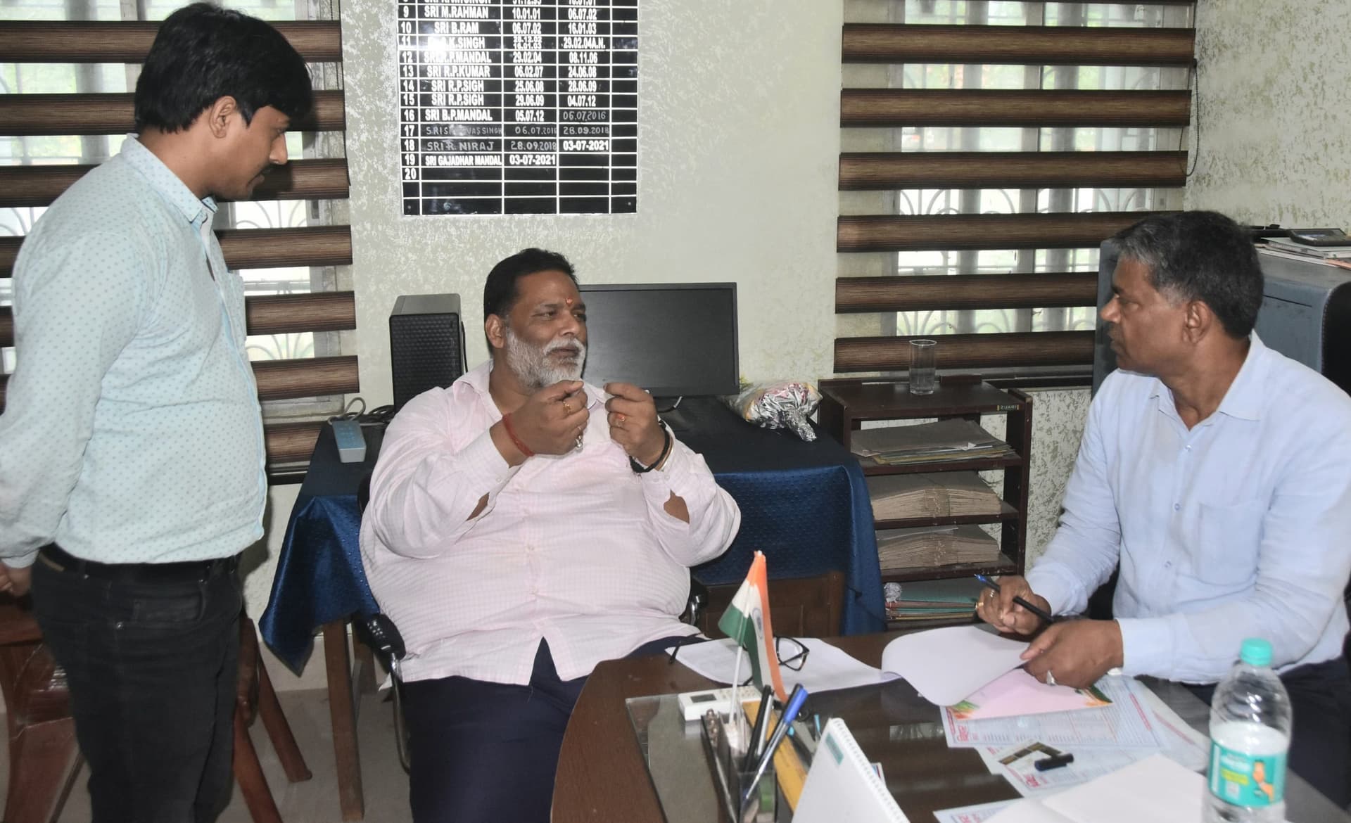 भवन निर्माण में एक ही व्यक्ति के नाम कई टेंडर जारी करना अुनचित : सांसद