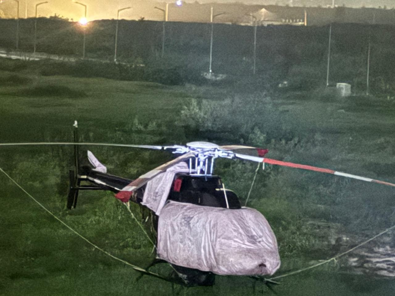 Ranchi news : स्मार्ट सिटी में करायी गयी हेलीकॉप्टर की इमरजेंसी लैंडिंग