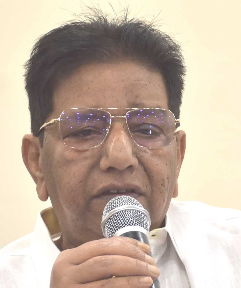 पप्पू सिंह ने शंकर को दी जीत की बधाई, कहा- थोपे गये प्रत्याशी अब स्वीकार्य नहीं