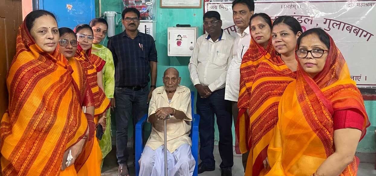 तेरापंथ महिला मंडल ने स्कूल में लगायी पेय जल मशीन केंट