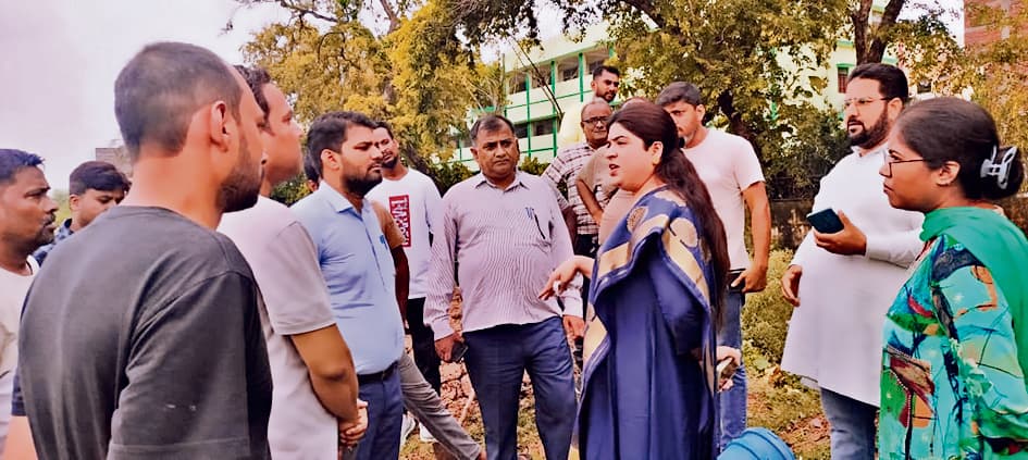 फोरलेन बनाते वक्त बाइपास के पास नहीं बनाया क्रॉस ड्रेन, हो रहा जलजमाव