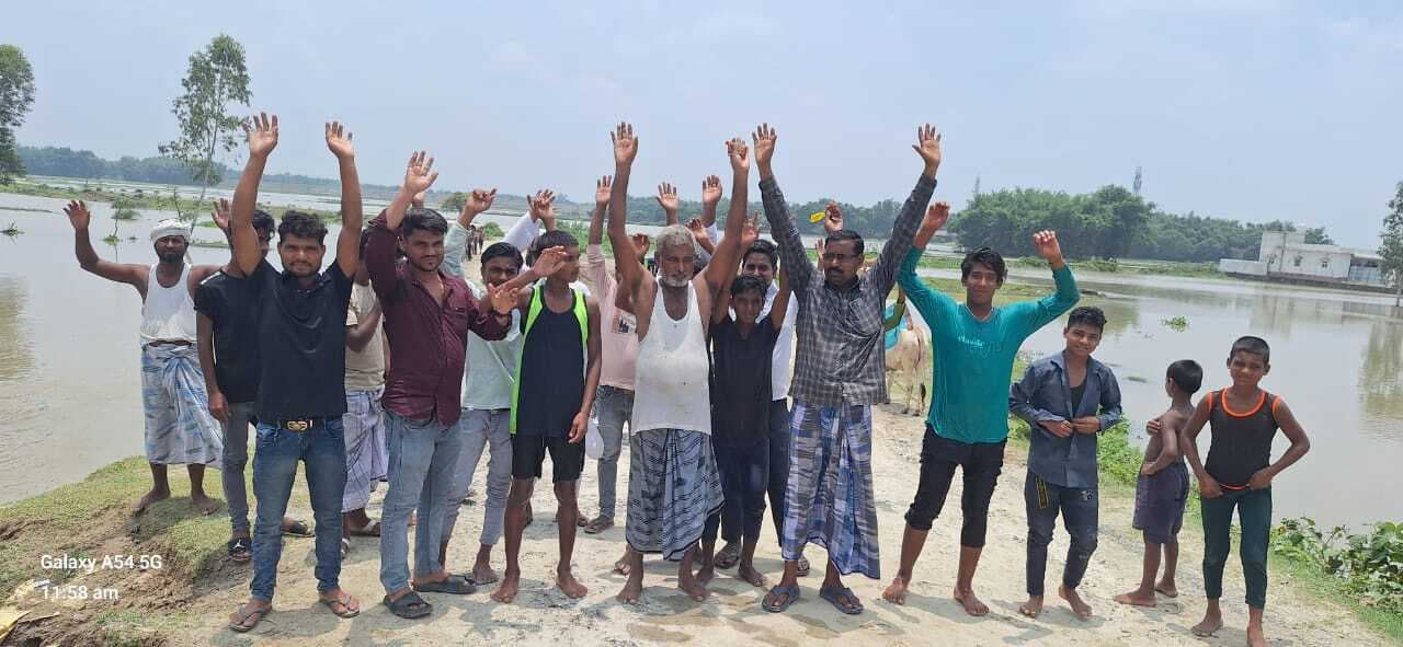 गुर्म्ही गांव में मंगलवारी नदी धार पर बना पुल क्षतिग्रस्त