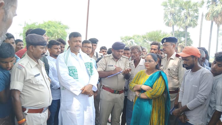 तेज रफ्तार स्काॅर्पियो ने किशोर को रौंदा, मौत