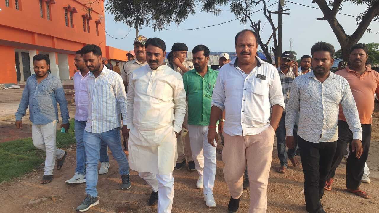 बालू बिछाव में निम्न स्तर के कार्य की सीएम से करेंगे शिकायत: विधायक