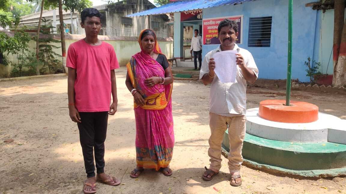 डेढ़ लाख का जेवरात सहित 24 हजार नगद लेकर फरार, पति ने किया थाना में शिकायत