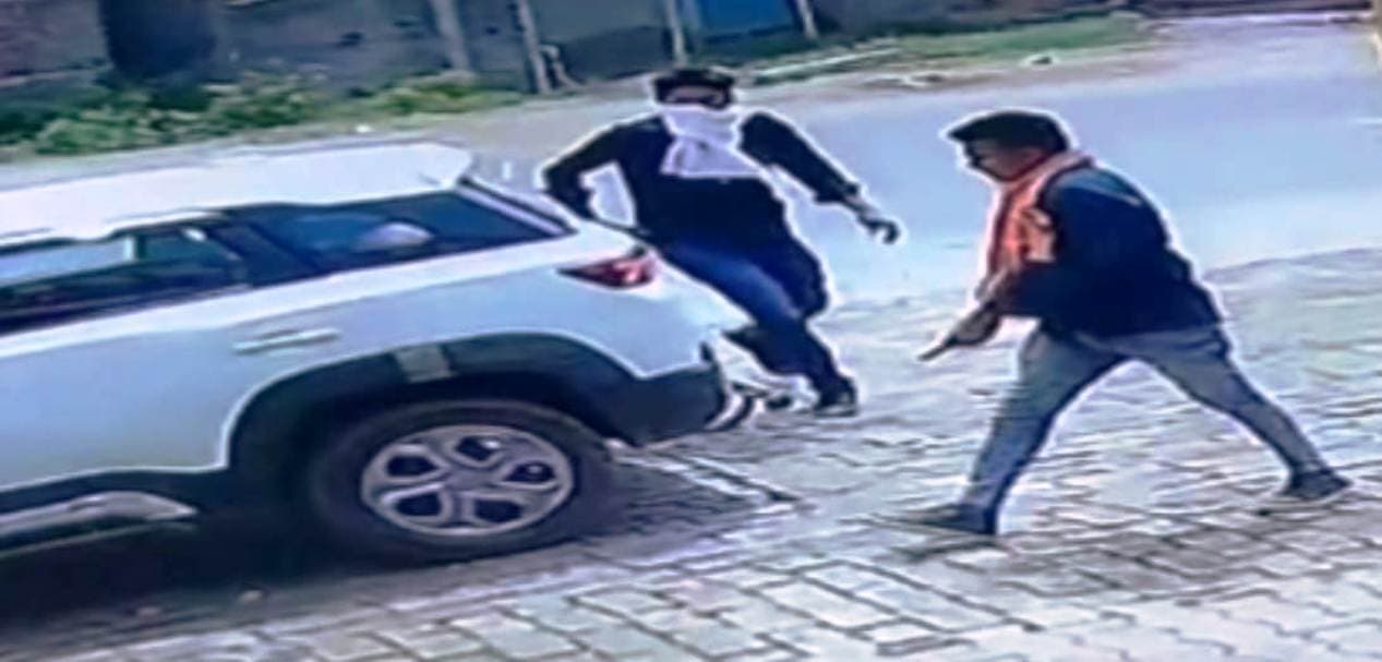 दोहरे हत्याकांड में 36 घंटे बाद भी मुंगेर पुलिस के हाथ खाली, अंधेरे में चला रही तीर