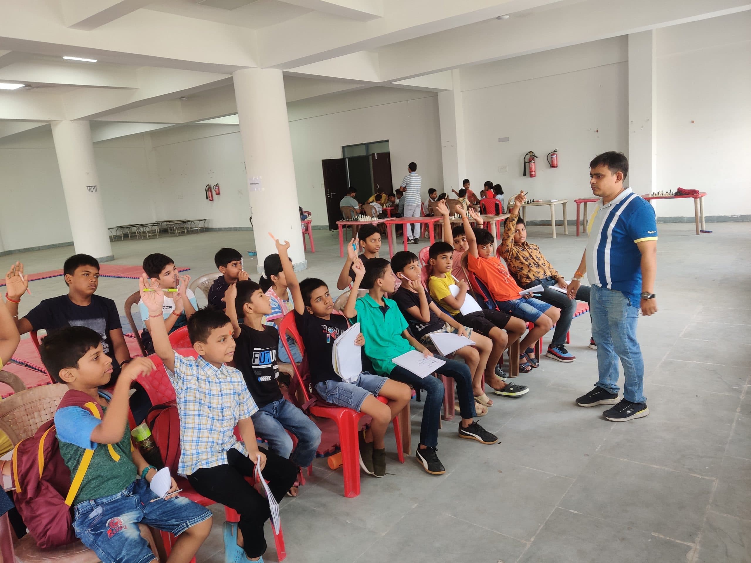 बच्चों को दिया गया शतरंज का प्रशिक्षण