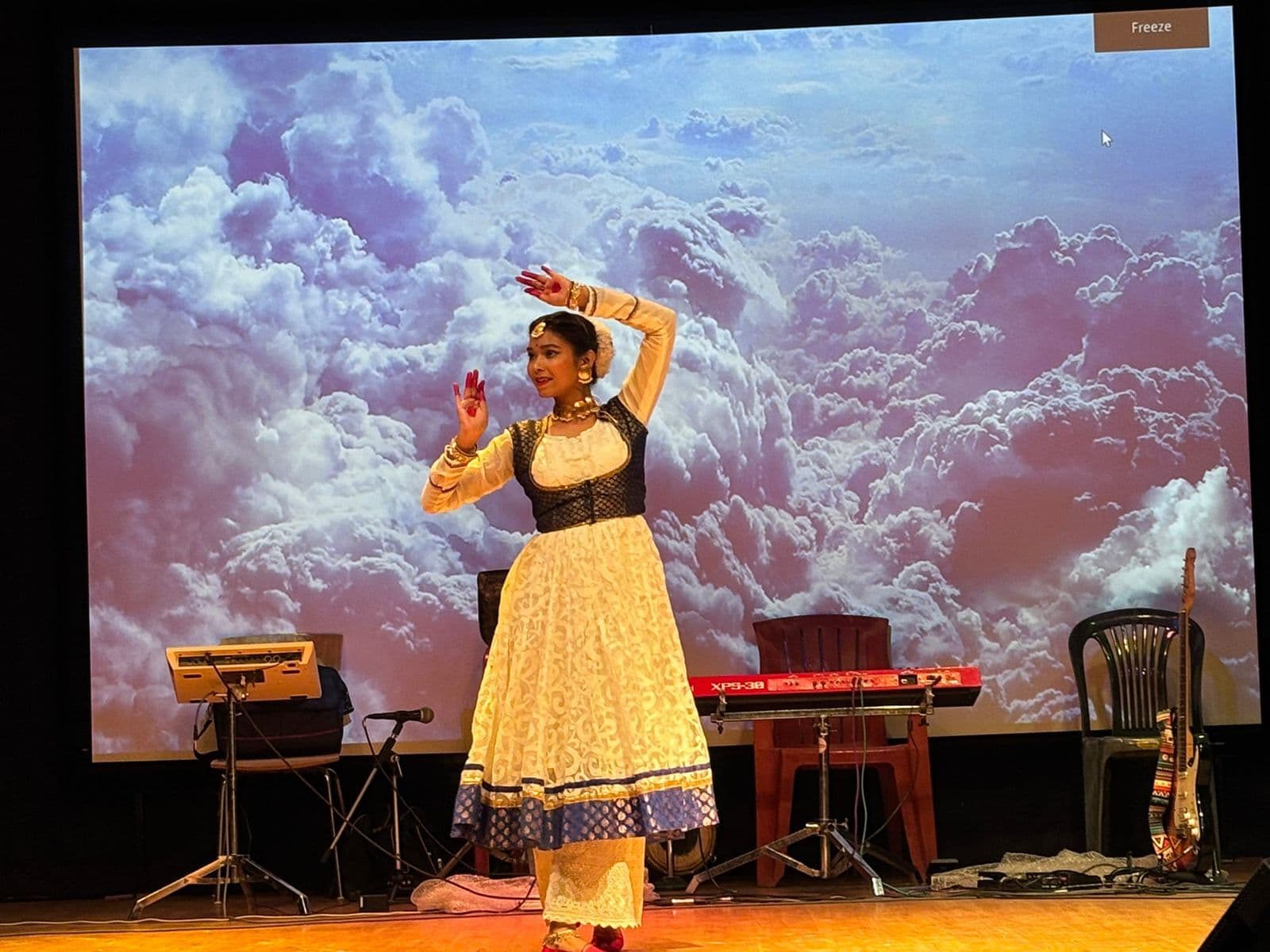 BIT MESRA RANCHI : मेरे मन ये बता दे तू, किस ओर चला है तू....