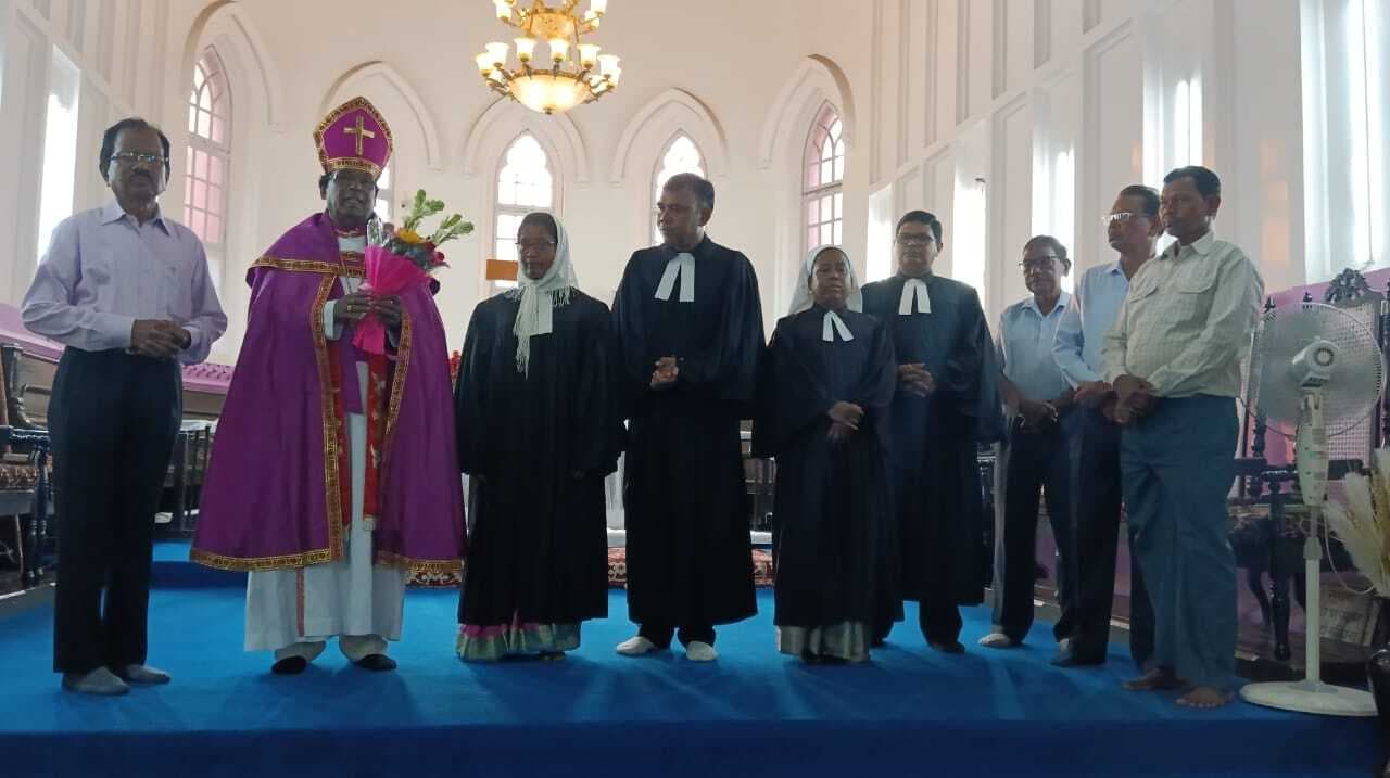 Ranchi Society News : एनडब्ल्यूजीइएल चर्च की महिला पादरी ने जीइएल चर्च की सदस्यता ग्रहण की