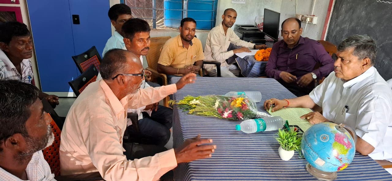 छात्र-छात्राओं को पढ़ाई के साथ खेलकूद के प्रति करें प्रोत्साहित: विधायक