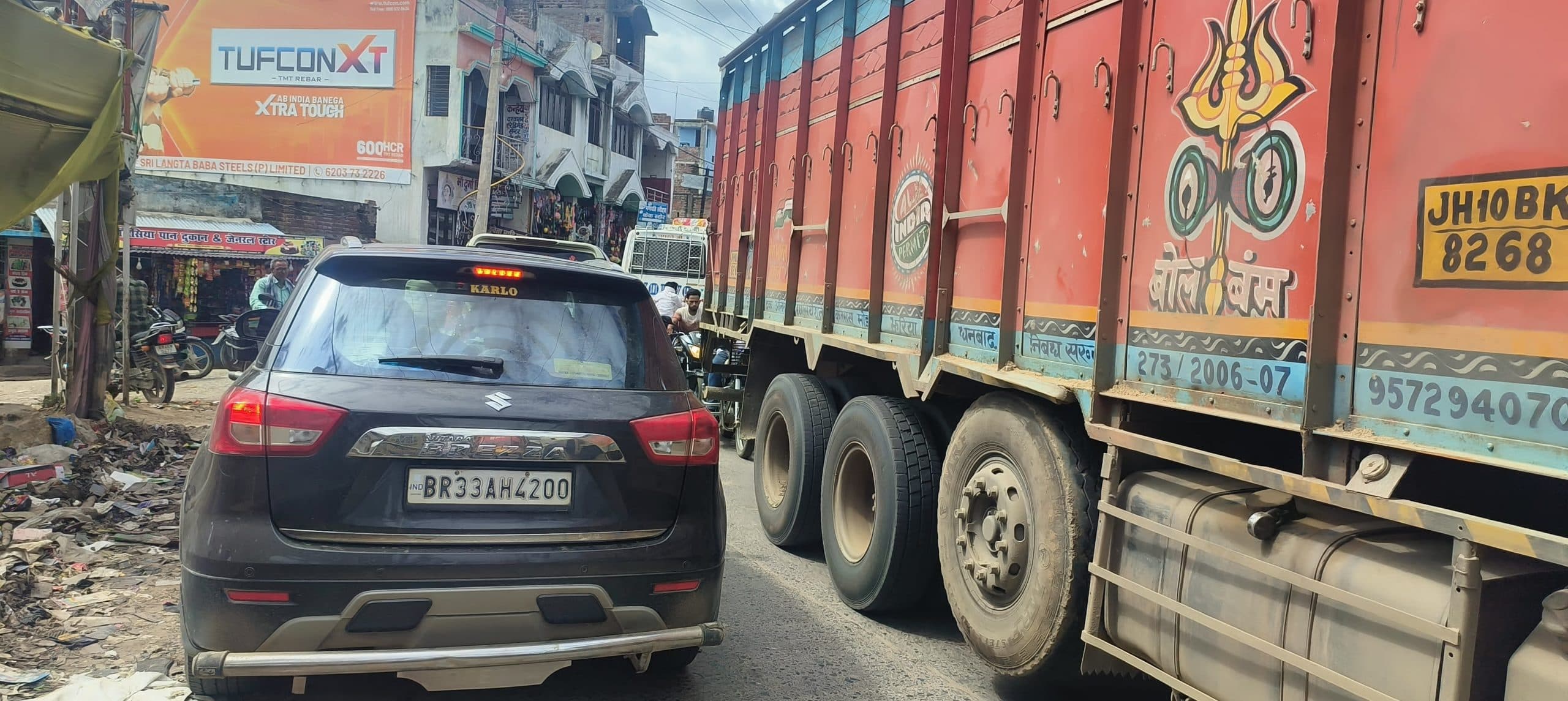 गिद्धौर बाजार में हर रोज लग रहा भीषण जाम