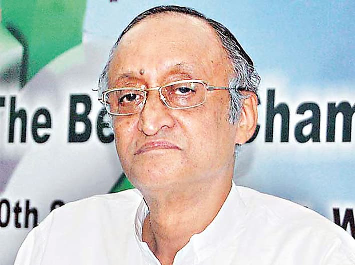 राज्य के पूर्व वित्त मंत्री अमित मित्रा कोरोना से पीड़ित