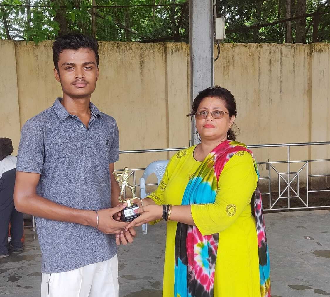 लो स्कोरिंग मैच में काशीडीह की टीम 5 विकेट से जीती