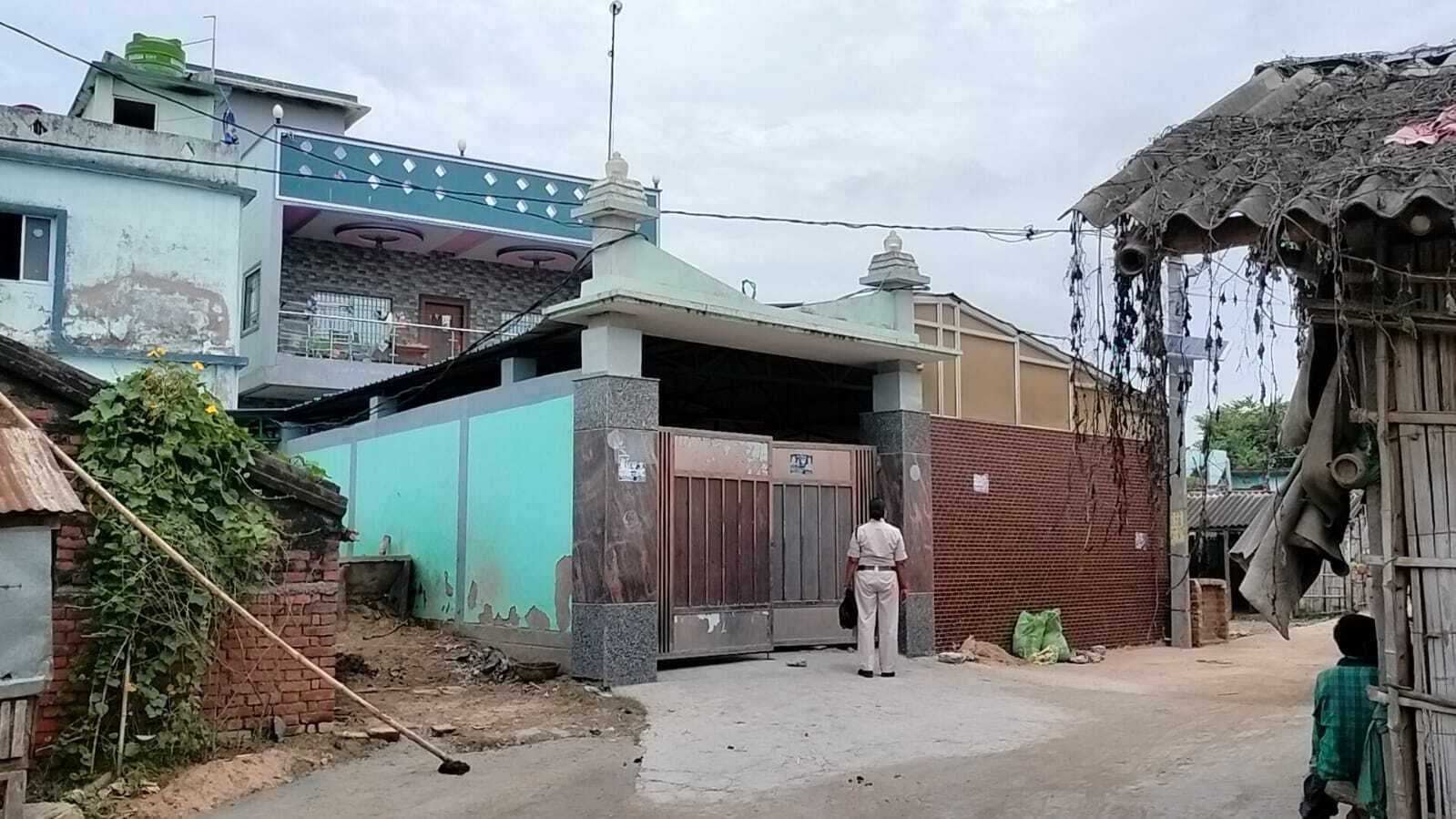 पूर्व विधायक गुलाब यादव के आवास पर 11 घंटे तक ईडी की छापेमारी