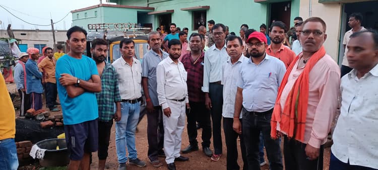 कार्य करने के दौरान गिरने से राजमिस्त्री की मौत