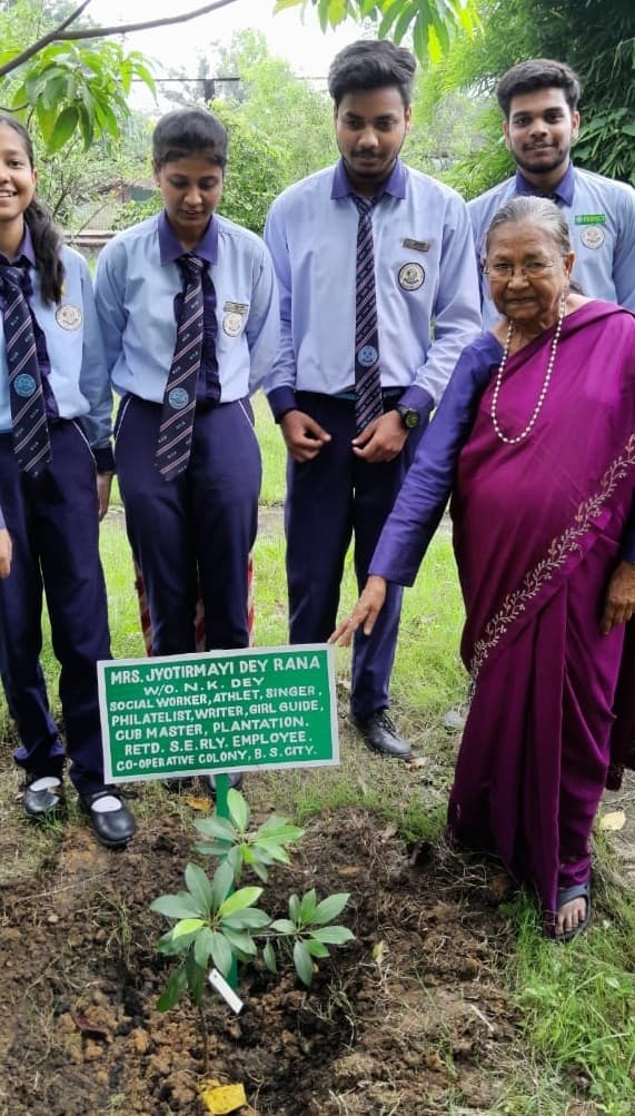 प्रकृति की करें देखभाल, तभी रह सकेंगे सुरक्षित : ज्योतिर्मय डे
