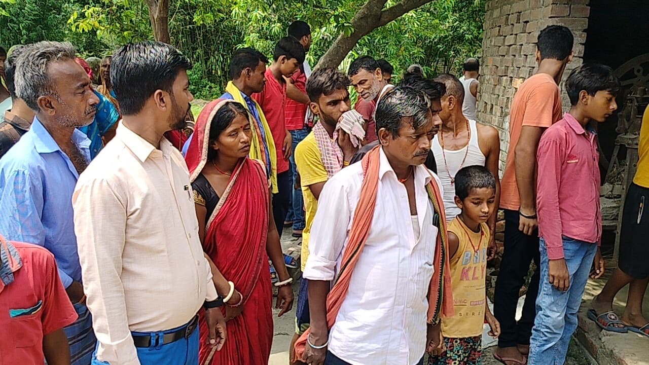 बुजुर्ग दंपती पर बदमाशों ने धारदार हथियार से किया हमला