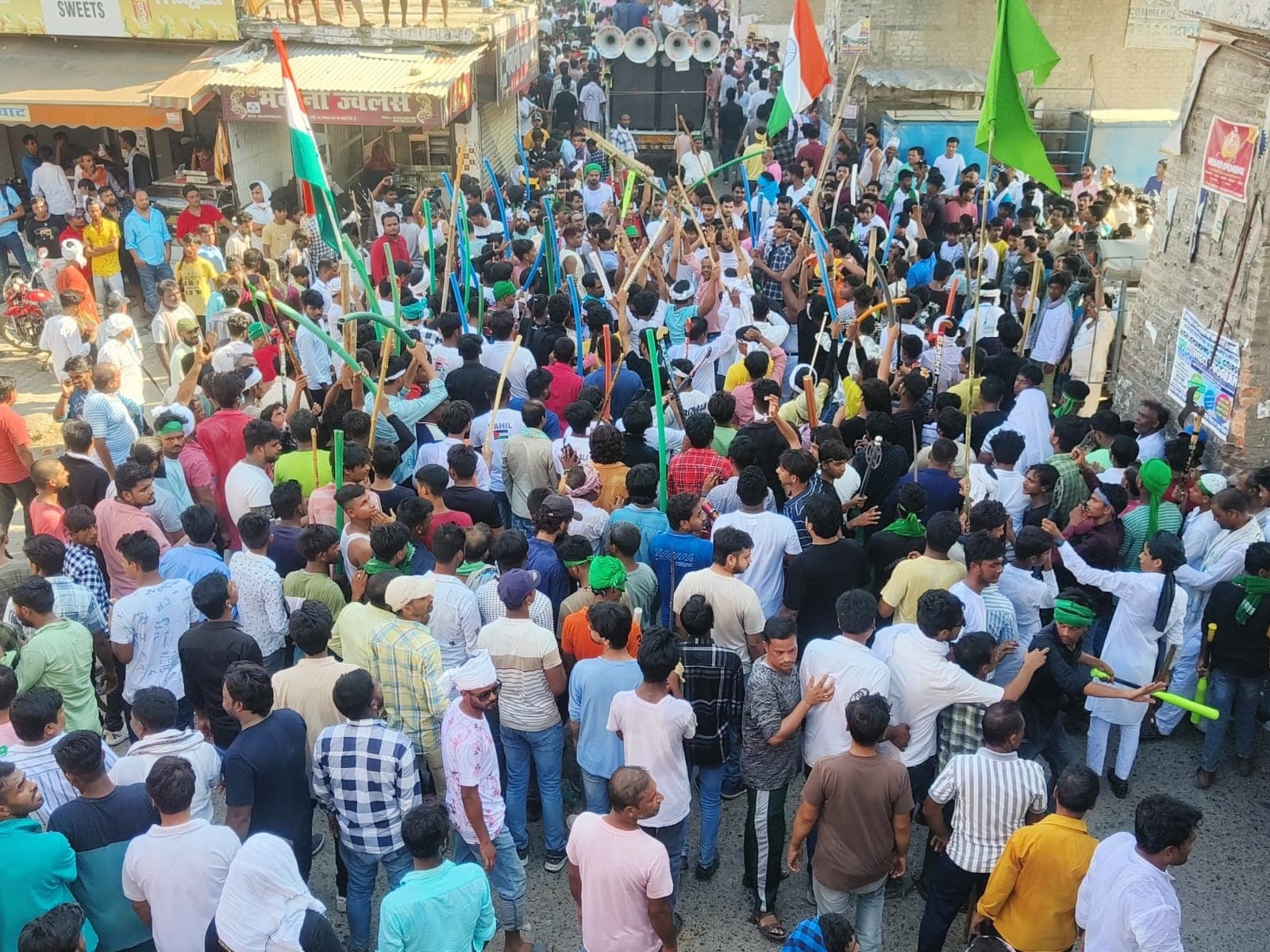 शोहदा-ए-कर्बला की याद में नम हुई आंखें, या हुसैन अलविदा की गूंजी सदाएं