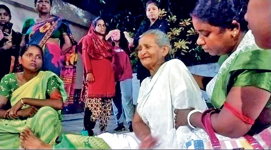 हुगली में वृद्धा ने गंगा नदी में लगायी छलांग, मछुआरों ने बचा ली जान