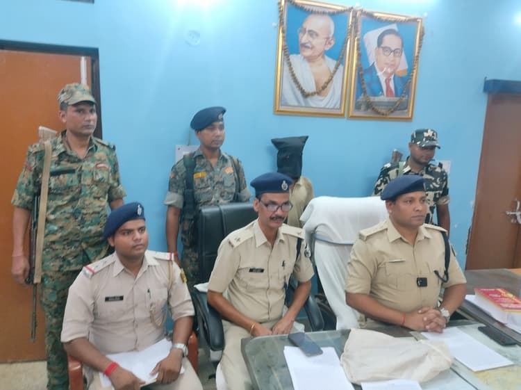 मिथुन की हत्या में शामिल मां व भाई गिरफ्तार