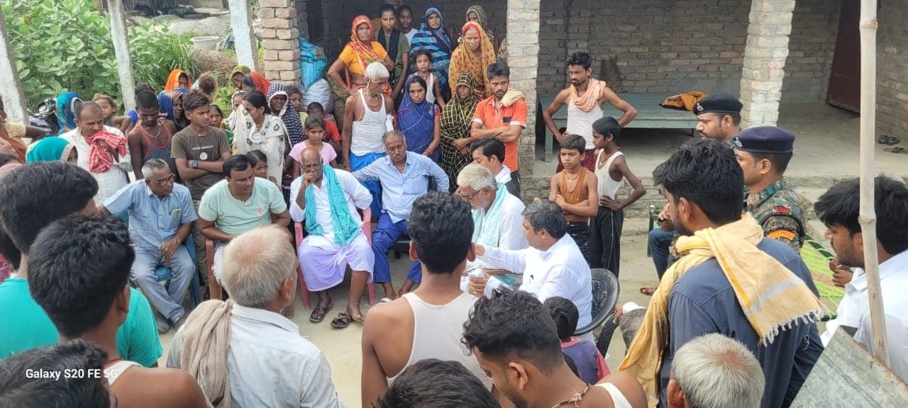 शोकाकुल परिजनों से मिले विधायक