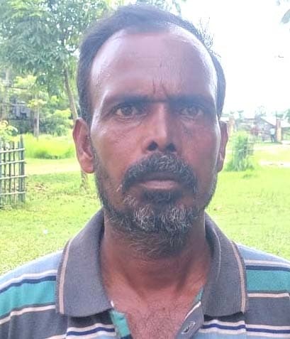 घूम-घूमकर कुर्सी बेचनेवाले से की लूटपाट, मामला दर्ज