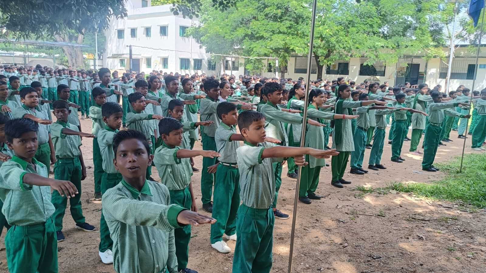 फाइलेरिया उन्मूलन के लिए बच्चों को दिलायी गयी शपथ