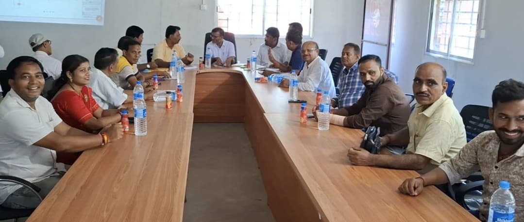 पुनीत राय स्टेडियम के सौंदर्यीकरण कार्य पर मंत्रणा