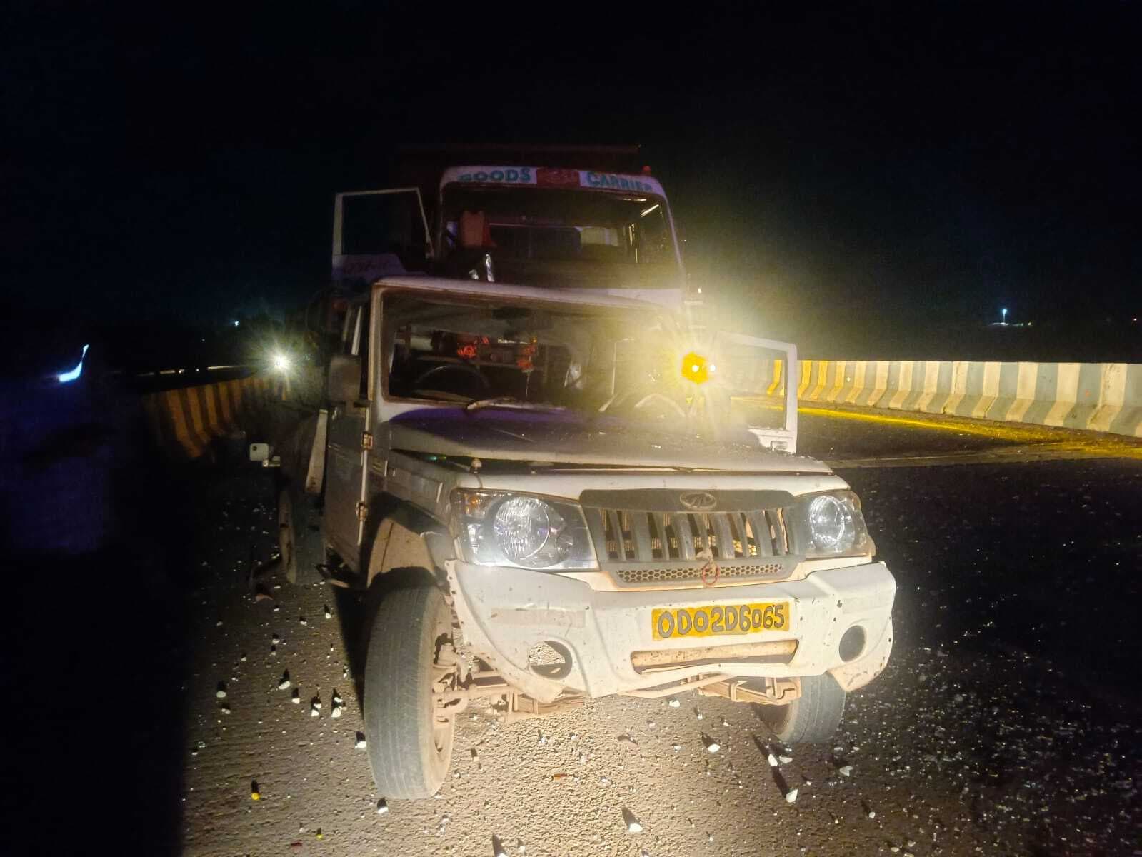 एनएच-214/520 पर पुल निर्माण में जुटे मजदूरों को हाइवा ने रौंदा, तीन की मौत, तीन गंभीर