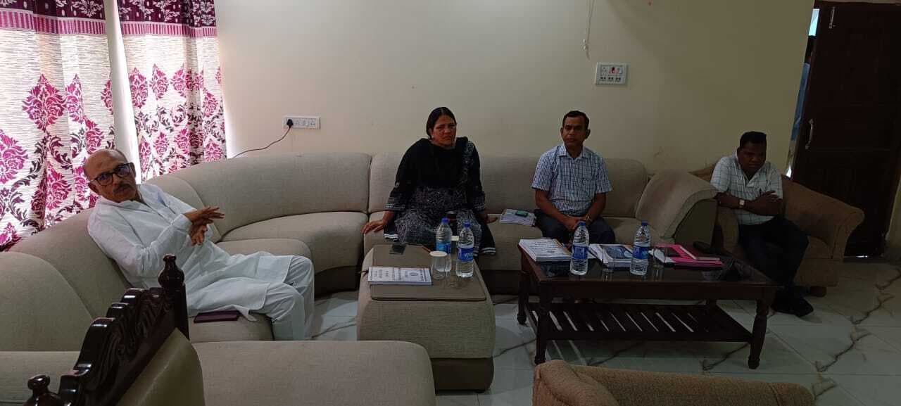 जिले के अस्पतालों में रोटेशन के आधार पर चिकित्सकों को करें नियुक्त :