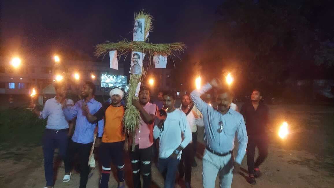 जेबीकेएसएस नेता पर हमले के विरोध में निकला विरोध मार्च