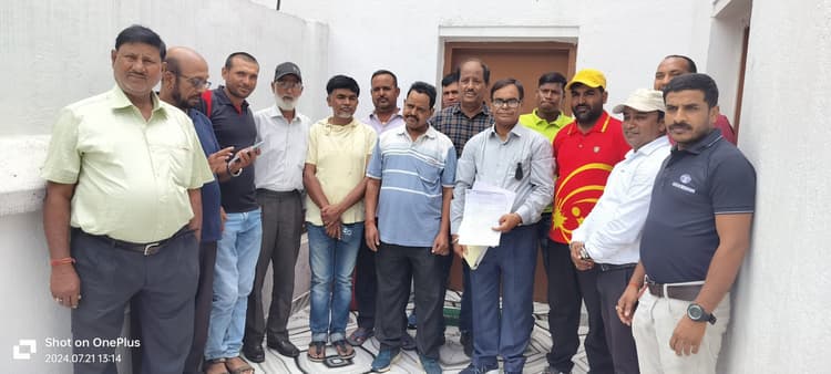 फुटबॉल संघ की बैठक में संघ को मजबूत बनाने पर चर्चा