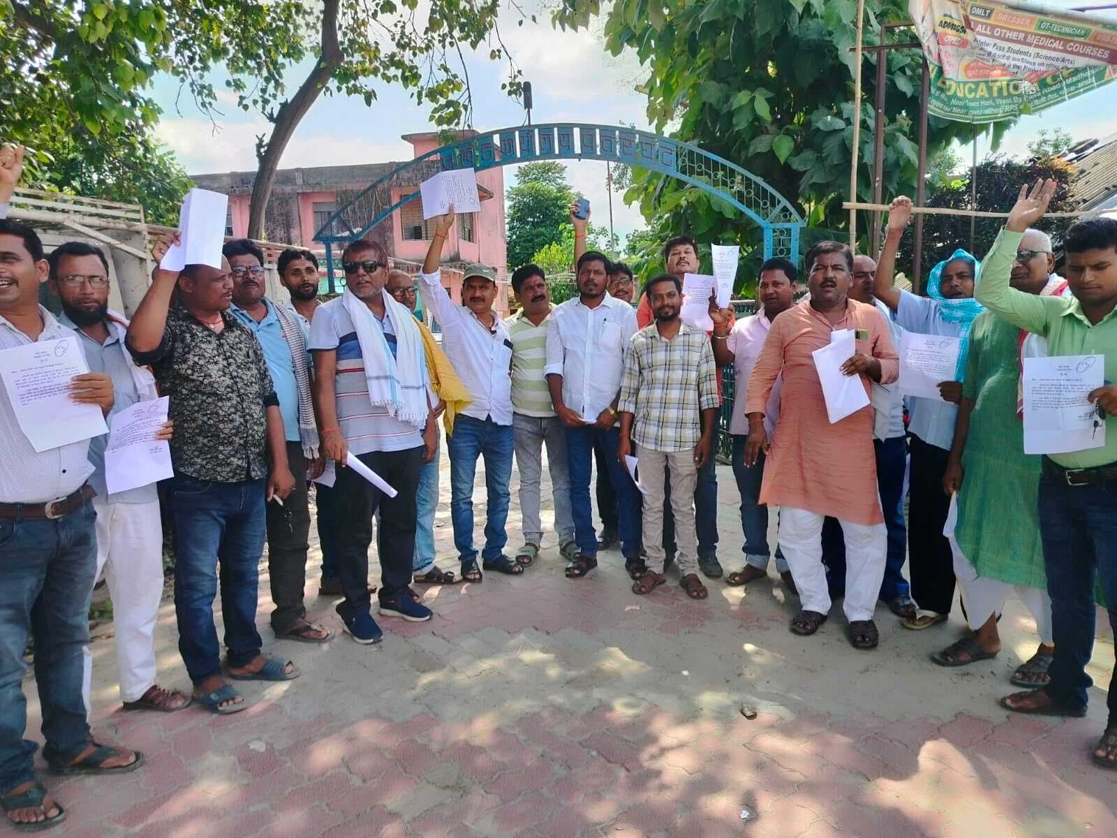 ग्रामसभा के अस्तित्व को समाप्त करने का कदम है कानून