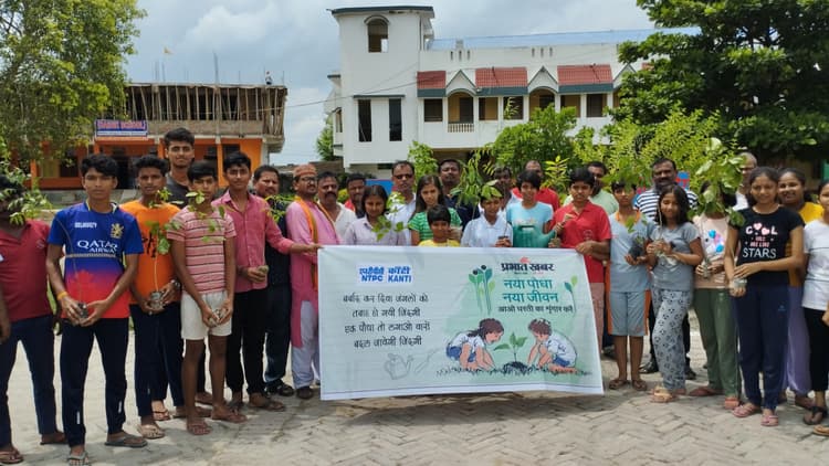 सुंदरी देवी सैनिक स्कूल में चला प्रभात खबर का पौधारोपण अभियान